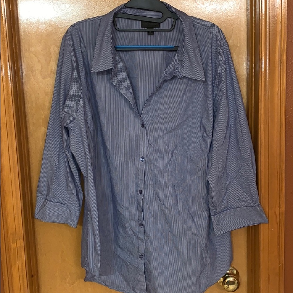 3/4 Sleeve Button-Up Shirt